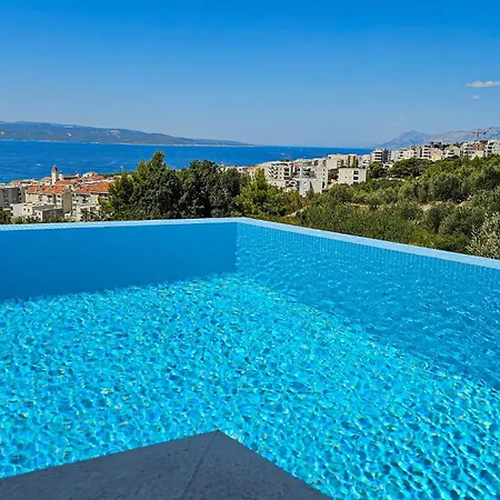 La Mar Макарска